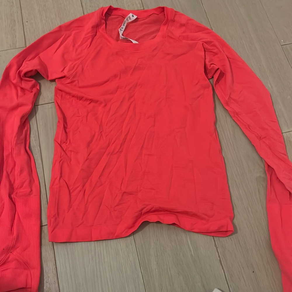 lululemon long sleeve shirt